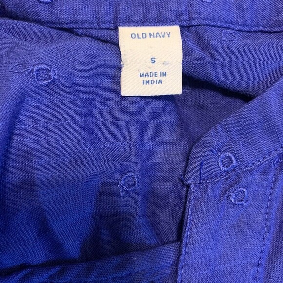 Old Navy Womens Size Small Blue Eyelet Split Neck Blouse Top - Picture 4 of 5